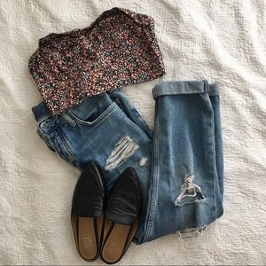 ❌❌ SOLD!! ❌❌ UO Floral Cropped Tube Top